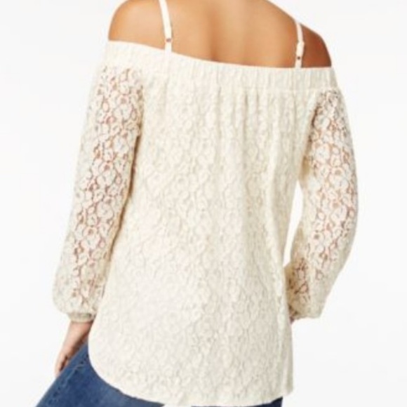 7 Sisters  Off-The-Shoulder Lace High-Low Burgundy - Picture 3 of 4